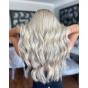 Ledové blond DeLuxe vlnité vlasy